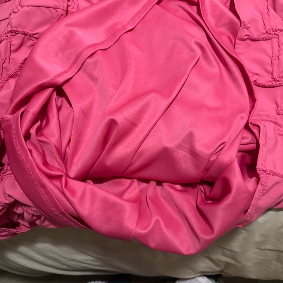 Cloth & Portrait Pink Tiered Ruffle Dress Short Sleeve Lined Size L - Picture 4 of 5